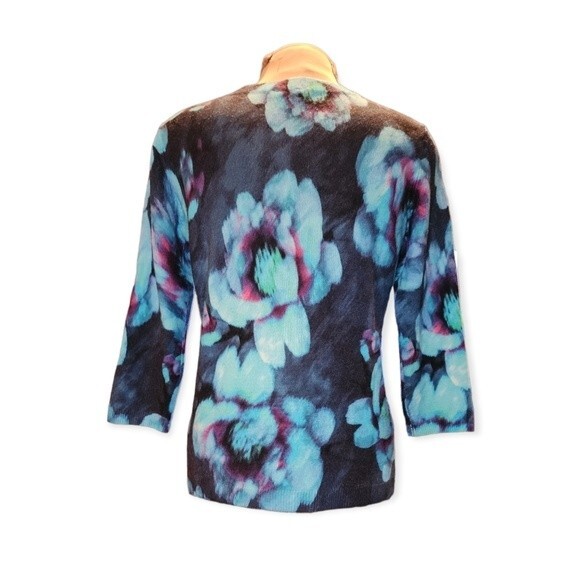 Talbots Petites Pure Cashmere Blue & Black Floral Lightweight Sweater Size MP - Picture 4 of 11